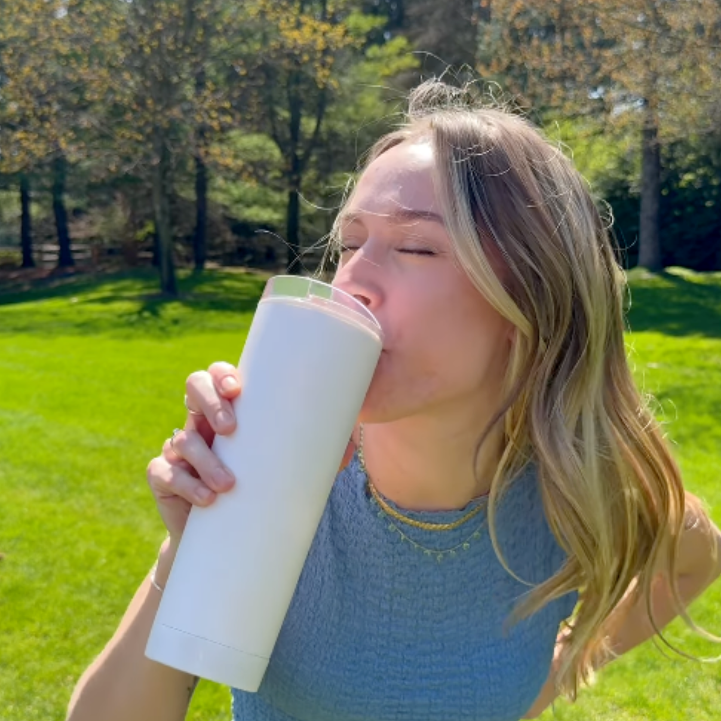 Vaso LoudCup de 23 oz